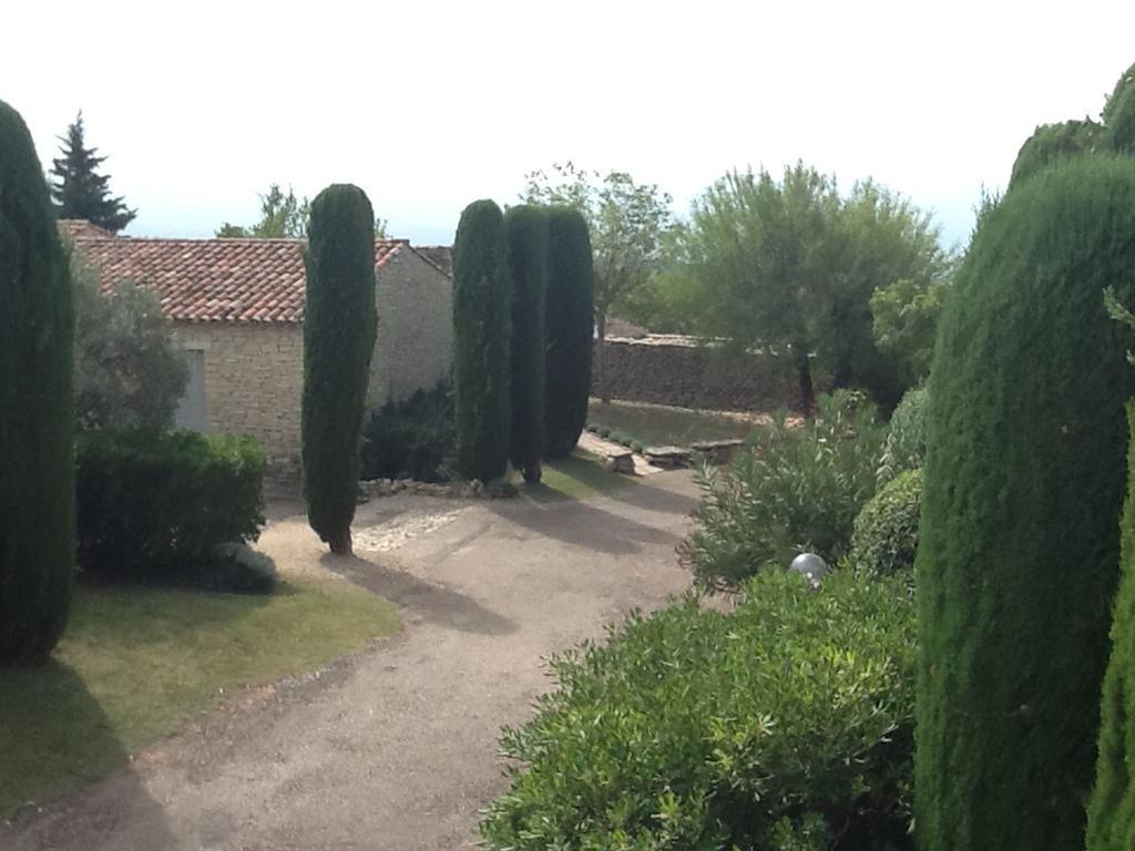 Апартаменты Gordes Le Bastidon Номер фото